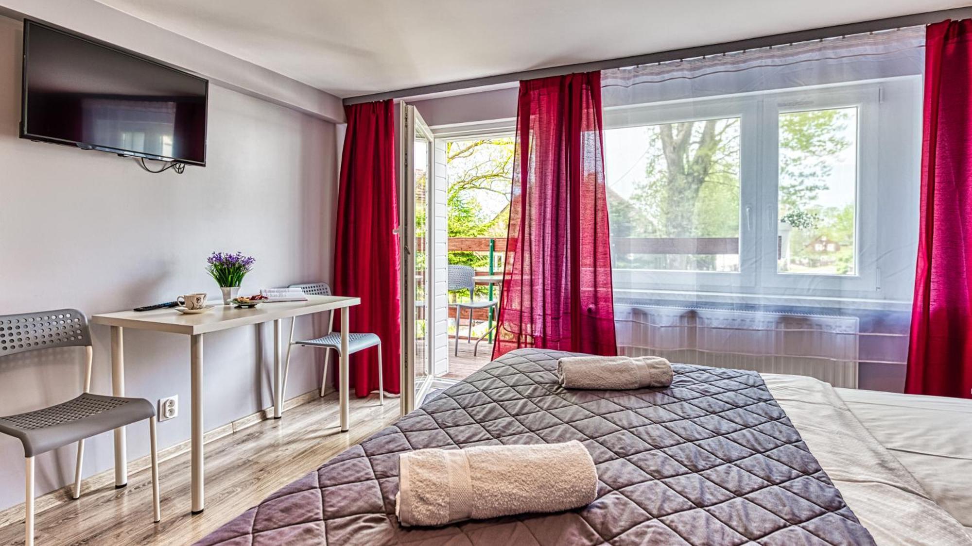 Maja Pokoje Z Widokiem Kameralna Agroturystyka Na Pogorzu Izerskim Z Sauna I Jacuzzi (Adults Only) Mirsk Exterior photo